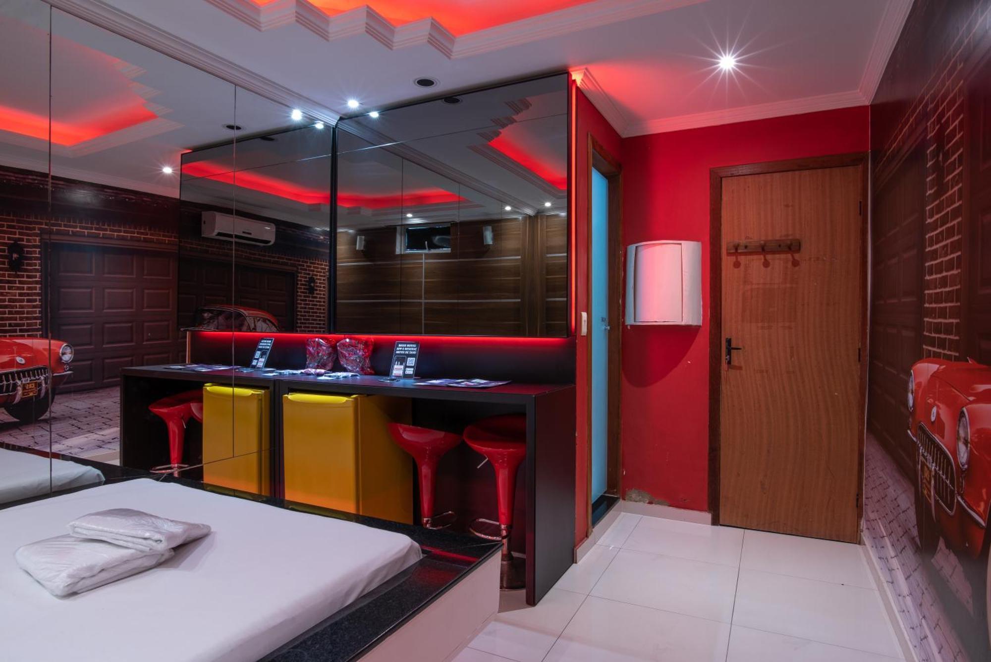 Motel Fantasy 2 (Adults Only) Contagem Buitenkant foto