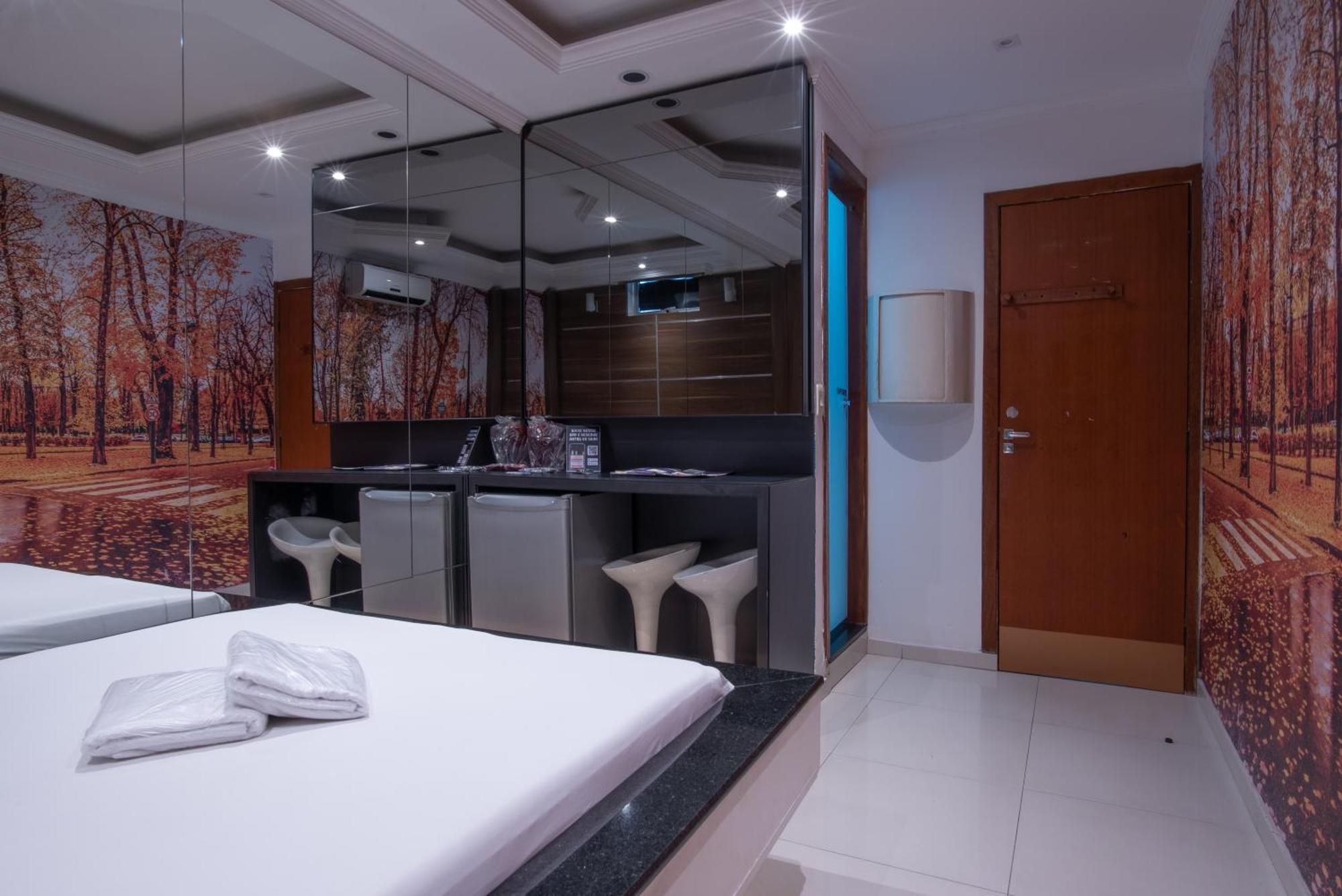 Motel Fantasy 2 (Adults Only) Contagem Buitenkant foto