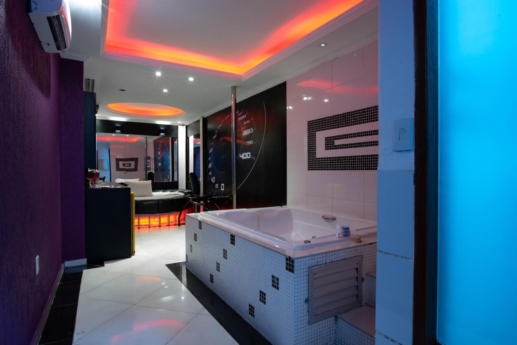 Motel Fantasy 2 (Adults Only) Contagem Buitenkant foto