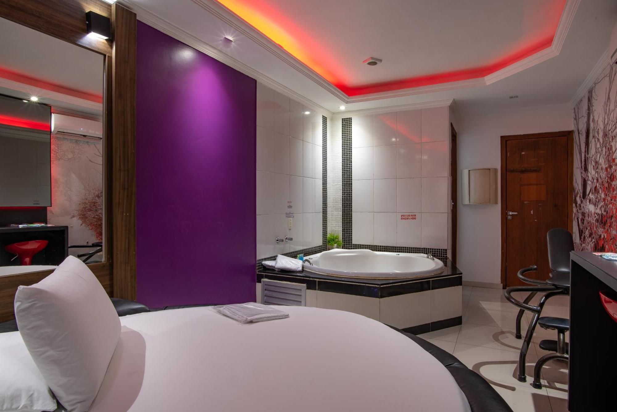Motel Fantasy 2 (Adults Only) Contagem Buitenkant foto